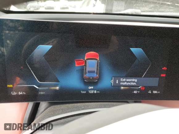 2023 BMW iX M60 z VIN WB533CF0XPCK81841, wystawiony jako Copart lot #68497884 z przebiegiem 10 318 mil mil oraz Szkoda całkowita • Salvage title. Historia ofert i sprzedaży dostępna na DreamBid. Obrazek 9.