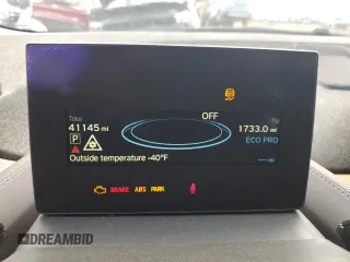 2014 BMW i3 с VIN WBY1Z4C59EVX63491, выставлен на аукционе Copart как лот 51094715 с пробегом 41 145 миль миль и Списание • Salvage title. История ставок и продаж доступна на DreamBid. Изображение 9.