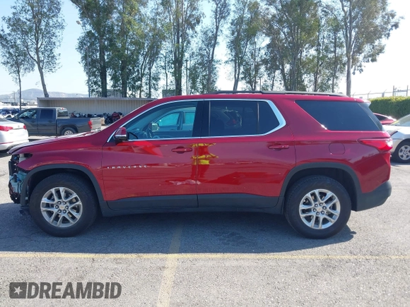 2020 Chevrolet Traverse LT Cloth with VIN 1GNERGKW5LJ300483, listed as a IAAI auction lot 41988927 with 89,250 mi miles. Bid and sale history available at carsss.com. Image 15.