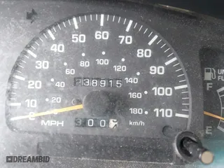 1997 Toyota 4Runner Limited with VIN JT3GN87R7V0025430, listed as a IAAI auction lot 39059743 with 238,915 mi miles. Bid and sale history available at carsss.com. Image 12.