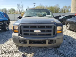 2005 Ford F-250 XL с VIN 1FTSX21585ED28951, выставлен на аукционе Copart как лот 55117845 с пробегом Не указан миль и Чистый • Clean title. История ставок и продаж доступна на DreamBid. Изображение 5.