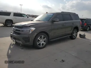 2024 Ford Expedition XLT with VIN 1FMJU1H88REA69491, listed as a Copart auction lot 50066525 with 1,710 mi miles and Salvage Title. Bid and sale history available at carsss.com. Image 1.