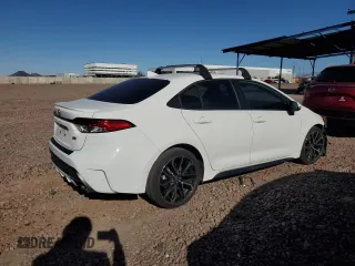 2020 Toyota Corolla SE with VIN 5YFS4RCE2LP040132, listed as a Copart auction lot 49590515 with 61,999 mi miles and Salvage Title. Bid and sale history available at DreamBid. Image 3.