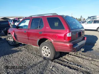 2002 Isuzu Rodeo with VIN 4S2DM58W624335632, listed as a IAAI auction lot 41690735 with 186,480 mi miles and . Bid and sale history available at DreamBid. Image 3.