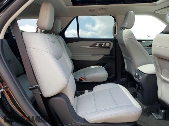 2025 Ford Explorer with VIN 1FMWK7HC1SGB97312, listed as a Copart auction lot 59141115 with 4 mi miles and Salvage title. Bid and sale history available at DreamBid. Image 11.