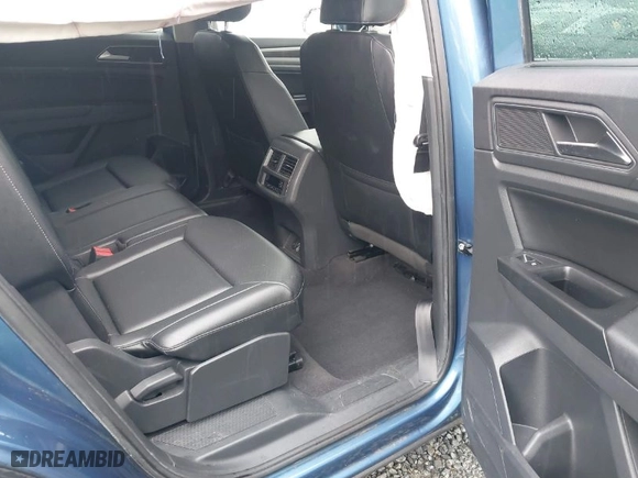 2019 Volkswagen Atlas 3.6L V6 SE w/Technology with VIN 1V2UR2CA1KC511840, listed as a IAAI auction lot 41959906 with 73,797 mi miles. Bid and sale history available at carsss.com. Image 8.