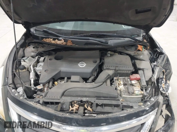 2014 Nissan Altima 2.5 S with VIN 1N4AL3AP4EC279831, listed as a IAAI auction lot 41863218 with 155,410 mi miles. Bid and sale history available at carsss.com. Image 10.