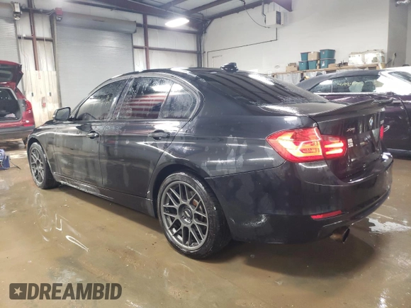 2013 BMW 3 Series 328i xDrive with VIN WBA3B5G56DNP40468, listed as a Copart auction lot 46637105 with 95,476 mi miles and Clean Title. Bid and sale history available at carsss.com. Image 2.