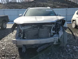 2023 Toyota Highlander L with VIN 5TDKDRBH7PS024503, listed as a Copart auction lot 43928755 with 17,125 mi miles and Salvage Title. Bid and sale history available at carsss.com. Image 5.
