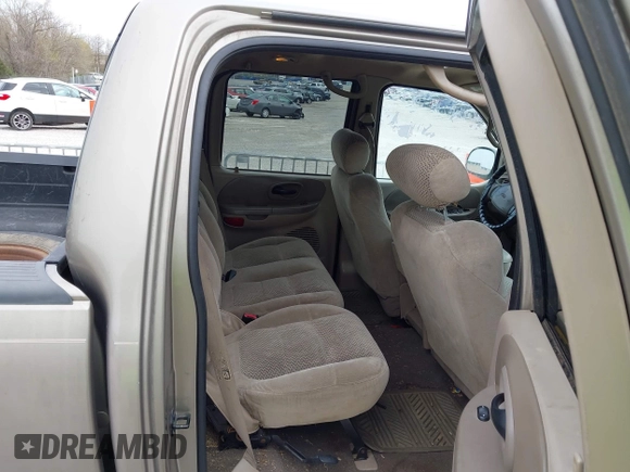 2001 Ford F-150 XLT with VIN 1FTRW07W01KB64001, listed as a IAAI auction lot 41903682 with 175,396 mi miles and . Bid and sale history available at DreamBid. Image 8.