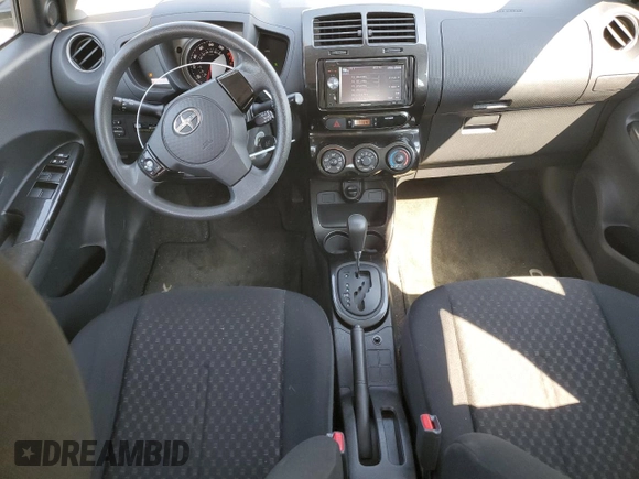 2009 Scion xD z VIN JTKKU10459J048924, wystawiony jako Copart lot #66942054 z przebiegiem 130 003 mil mil oraz Szkoda całkowita • Salvage title. Historia ofert i sprzedaży dostępna na DreamBid. Obrazek 8.