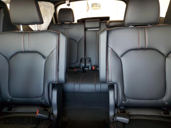 2025 Honda Pilot TrailSport z VIN 5FNYG1H67SB094346, wystawiony jako Copart lot #51415995 z przebiegiem 5 871 mil mil oraz Szkoda całkowita • Salvage title. Historia ofert i sprzedaży dostępna na DreamBid. Obrazek 10.