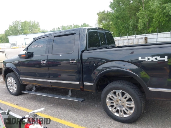 2010 Ford F-150 XL with VIN 1FTFW1EV6AFA16804, listed as a IAAI auction lot 42435764 with 243,181 mi miles and . Bid and sale history available at DreamBid. Image 14.