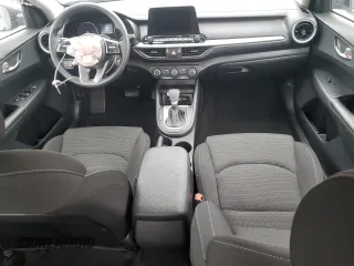 2021 Kia Forte LXS with VIN 3KPF24AD7ME393389, listed as a Copart auction lot 44128705 with 22,397 mi miles and Salvage title. Bid and sale history available at DreamBid. Image 8.