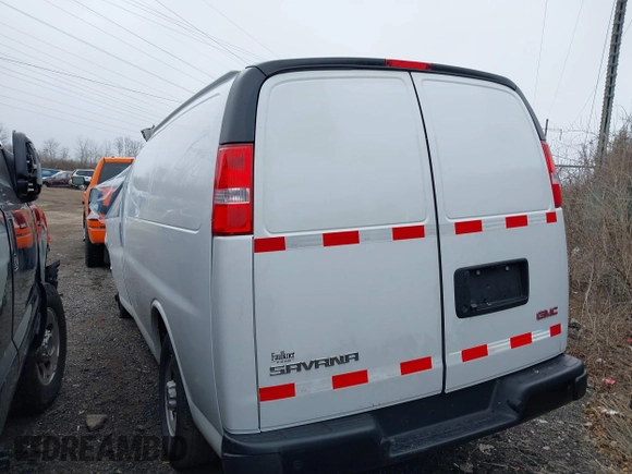 2024 GMC Savana Cargo Van with VIN 1GTW7AFPXR1165741, listed as a IAAI auction lot 41519130 with 1 mi miles. Bid and sale history available at carsss.com. Image 3.