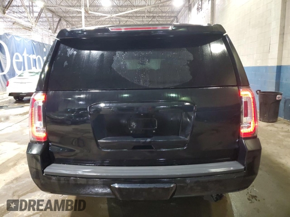 2015 GMC Yukon XL SLT with VIN 1GKS2HKC8FR259613, listed as a Copart auction lot 45114745 with 108,995 mi miles and Clean Title. Bid and sale history available at carsss.com. Image 6.