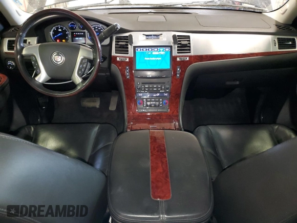 2011 Cadillac Escalade Luxury z VIN 1GYS4BEF5BR338010, wystawiony jako Copart lot #53075885 z przebiegiem 102 589 mil mil oraz Szkoda całkowita • Salvage title. Historia ofert i sprzedaży dostępna na DreamBid. Obrazek 8.