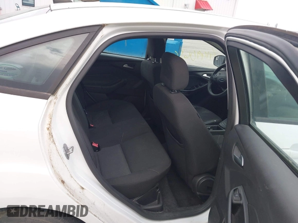 2015 Ford Focus SE with VIN 1FADP3F23FL255584, listed as a IAAI auction lot 41990636 with 151,389 mi miles. Bid and sale history available at carsss.com. Image 8.