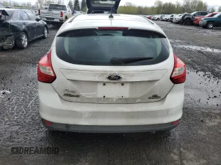2013 Ford Focus SE with VIN 1FADP3K20DL118007, listed as a Copart auction lot 52184605 with 153,033 mi miles and Salvage Title. Bid and sale history available at DreamBid. Image 6.