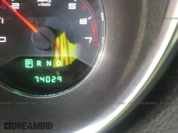 2014 Dodge Avenger SE z VIN 1C3CDZAB8EN200550, wystawiony jako IAAI lot #40389714 z przebiegiem 74 029 mil mil oraz . Historia ofert i sprzedaży dostępna na DreamBid. Obrazek 7.