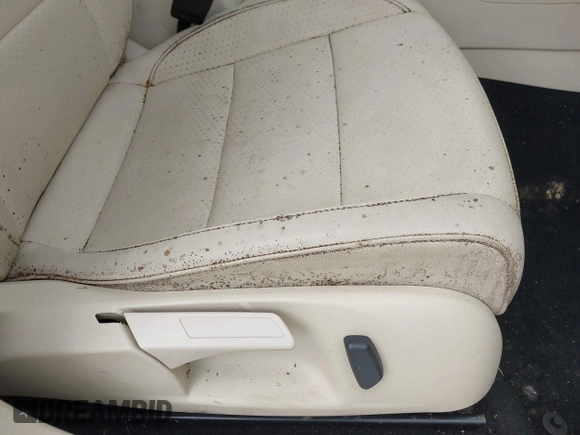 2010 Volkswagen Jetta Limited Edition with VIN 3VWRZ7AJ5AM015232, listed as a IAAI auction lot 42784607 with Not provided miles and . Bid and sale history available at DreamBid. Image 12.