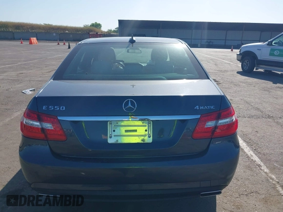 2011 Mercedes-Benz E 550 Luxury с VIN WDDHF9AB3BA423048, выставлен на аукционе IAAI как лот 42164692 с пробегом 79 823 миль миль и . История ставок и продаж доступна на DreamBid. Изображение 16.