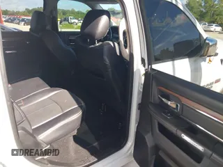 2018 Ram 1500 Laramie with VIN 1C6RR6VT1JS250301, listed as a IAAI auction lot 42736798 with 93,532 mi miles and . Bid and sale history available at DreamBid. Image 8.