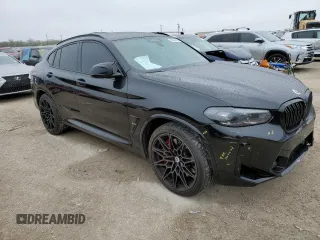 2022 BMW X4 M z VIN 5YM23EC00N9M68670, wystawiony jako Copart lot #80404663 z przebiegiem 5979 mil mil oraz . Historia ofert i sprzedaży dostępna na DreamBid. Obrazek 4.