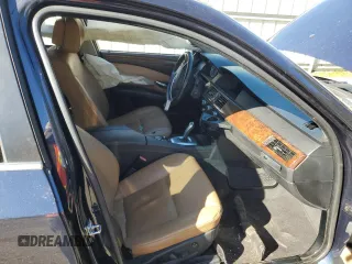 2010 BMW 5 Series 528i xDrive with VIN WBANV1C57AC157302, listed as a Copart auction lot 82043974 with 154,444 mi miles and Salvage Title. Bid and sale history available at carsss.com. Image 7.