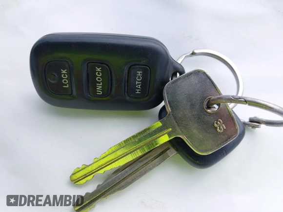 2004 Pontiac Vibe with VIN 5Y2SM628X4Z426816, listed as a IAAI auction lot 42701655 with 205,525 mi miles and . Bid and sale history available at DreamBid. Image 11.