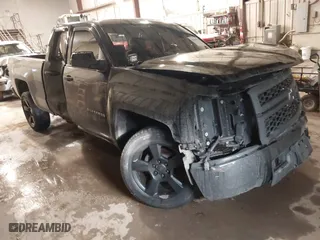 2015 Chevrolet Silverado 1500 LS with VIN 1GCVKPEC5FZ373762, listed as a IAAI auction lot 41004030 with 131,948 mi miles. Bid and sale history available at carsss.com. Image 1.