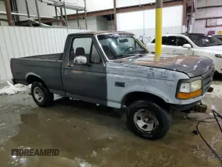 1993 Ford F-150 with VIN 2FTDF15Y4PCA19318, listed as a Copart auction lot 41641995 with 188,236 mi miles and Non Repairable. Bid and sale history available at carsss.com. Image 4.