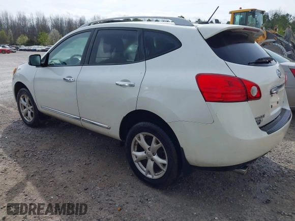 2011 Nissan Rogue SV with VIN JN8AS5MT8BW155447, listed as a IAAI auction lot 41810795 with 173,874 mi miles. Bid and sale history available at carsss.com. Image 3.