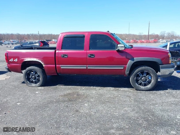 2004 Chevrolet Silverado 1500 Crew Cab Z71 with VIN 2GCEK13T141321132, listed as a IAAI auction lot 41618562 with 180,373 mi miles. Bid and sale history available at carsss.com. Image 13.