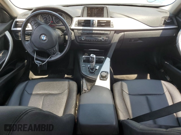 2013 BMW 3 Series 328i with VIN WBA3C1C54DF438084, listed as a Copart auction lot 59031185 with 177,625 mi miles and Clean title. Bid and sale history available at DreamBid. Image 8.