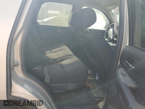 2010 Chevrolet Tahoe LS with VIN 1GNUCAE07AR171632, listed as a Copart auction lot 57562445 with Not provided miles and Clean title. Bid and sale history available at DreamBid. Image 13.