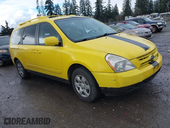 2008 Kia Sedona LX with VIN KNDMB233986206827, listed as a IAAI auction lot 41494022 with 365,699 mi miles. Bid and sale history available at carsss.com. Image 1.