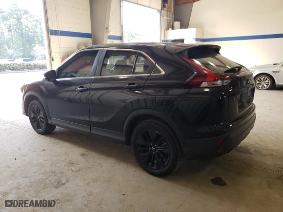 2022 Mitsubishi Eclipse Cross LE with VIN JA4ATVAA0NZ058753, listed as a Copart auction lot 46917305 with 31,683 mi miles and Salvage Title. Bid and sale history available at carsss.com. Image 2.