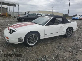 1993 Nissan 240SX SE Limited Edition z VIN JN3MS37A8PW201710, wystawiony jako Copart lot #45022735 z przebiegiem 253 654 mil mil oraz Szkody całkowita. Historia ofert i sprzedaży dostępna na DreamBid. Obrazek 1.