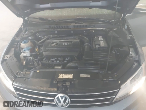 2015 Volkswagen Jetta SE with VIN 3VWD07AJ4FM306977, listed as a IAAI auction lot 41719328 with 105,680 mi miles and . Bid and sale history available at DreamBid. Image 10.