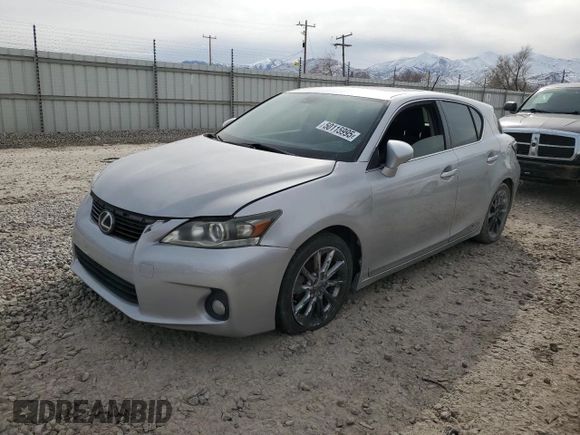 2012 Lexus CT 200h z VIN JTHKD5BH6C2090243, wystawiony jako Copart lot #50115995 z przebiegiem 237 540 mil mil oraz Szkoda całkowita • Salvage title. Historia ofert i sprzedaży dostępna na DreamBid. Obrazek 1.