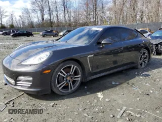 2013 Porsche Panamera with VIN WP0AA2A73DL015850, listed as a Copart auction lot 48128165 with 124,587 mi miles and Salvage Title. Bid and sale history available at carsss.com. Image 1.
