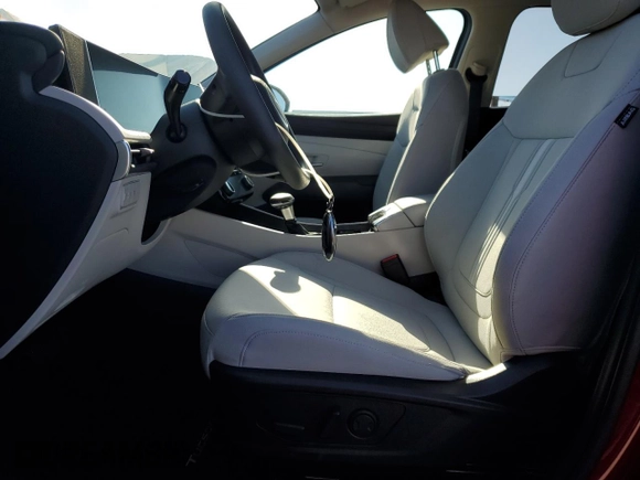 2025 Hyundai Tucson SEL z VIN 5NMJB3DEXSH510400, wystawiony jako Copart lot #56933075 z przebiegiem 2 042 mil mil oraz Szkoda całkowita • Salvage title. Historia ofert i sprzedaży dostępna na DreamBid. Obrazek 7.