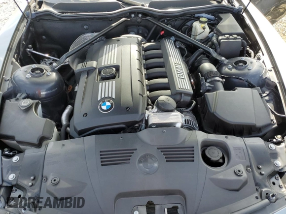 2008 BMW Z4 3.0si with VIN 4USBU53568LX85629, listed as a Copart auction lot 50333705 with 3,895 mi miles and Salvage title. Bid and sale history available at DreamBid. Image 11.