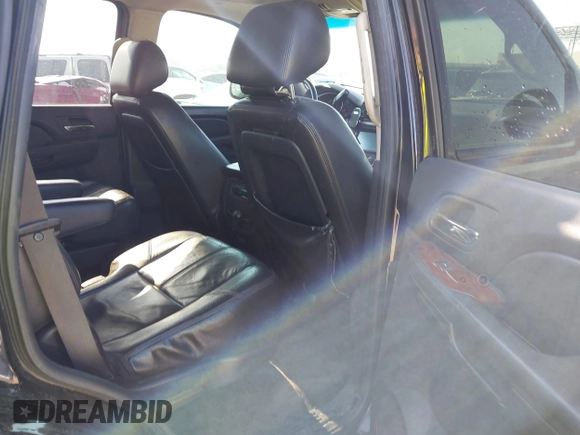 2011 Chevrolet Tahoe LT with VIN 1GNSCBE08BR183366, listed as a IAAI auction lot 42343281 with 211,674 mi miles and . Bid and sale history available at DreamBid. Image 8.