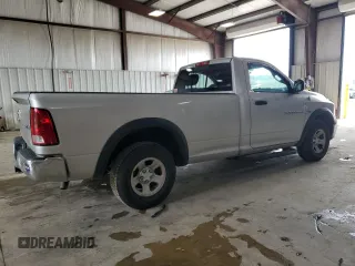 2012 Ram 1500 Tradesman z VIN 3C6JD7DT4CG110093, wystawiony jako Copart lot #53642215 z przebiegiem 110 996 mil mil oraz Szkoda całkowita • Salvage title. Historia ofert i sprzedaży dostępna na DreamBid. Obrazek 3.