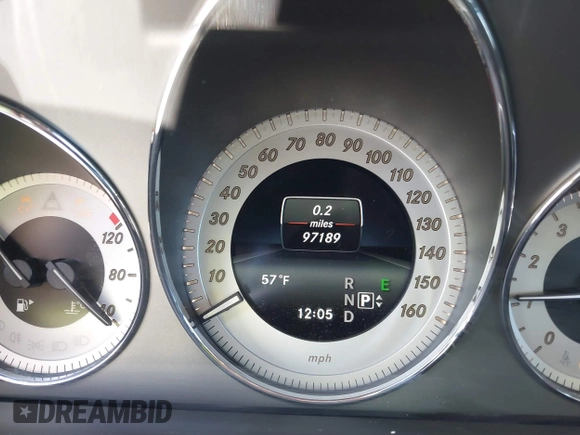 2015 Mercedes-Benz GLK 350 with VIN WDCGG5HB3FG433142, listed as a IAAI auction lot 41750389 with 97,189 mi miles and . Bid and sale history available at DreamBid. Image 7.