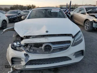 2019 Mercedes-Benz C 43 AMG z VIN WDDWK6EB7KF862607, wystawiony jako Copart lot #44260775 z przebiegiem 37 071 mil mil oraz Szkoda całkowita • Salvage title. Historia ofert i sprzedaży dostępna na DreamBid. Obrazek 5.