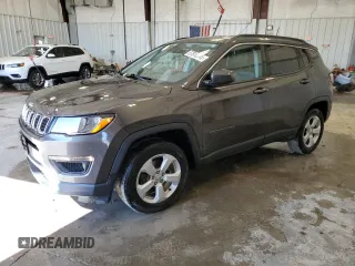 2018 Jeep Compass Latitude z VIN 3C4NJDBB6JT142303, wystawiony jako Copart lot #57510045 z przebiegiem 65 336 mil mil oraz Szkoda całkowita • Salvage title. Historia ofert i sprzedaży dostępna na DreamBid. Obrazek 1.