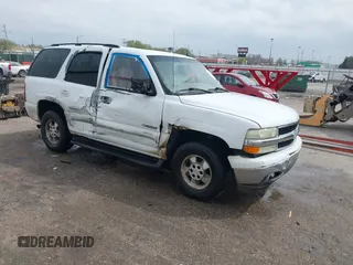 2003 Chevrolet Tahoe LS with VIN 1GNEC13T13R206573, listed as a IAAI auction lot 41931422 with 280,674 mi miles. Bid and sale history available at carsss.com. Image 1.
